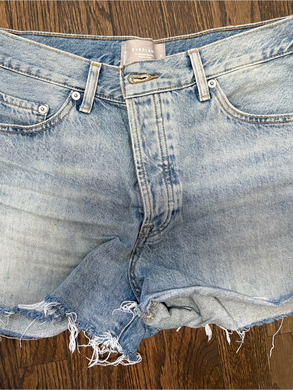 Everlane The Relaxed 90s Light Wash Denim Cutoff Shorts